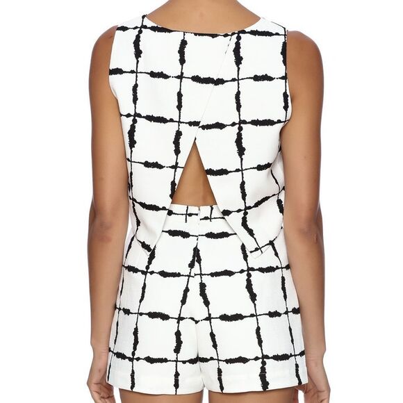 GanLan Collection White & Black Backless Romper - Small - Picture 2 of 14